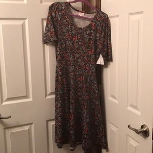LulaRoe Nicole  L
